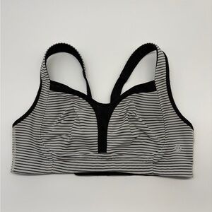 LULULEMON Ta Ta Tamer II Hyper Stripe Angel Wing Black Sports Bra